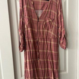 Torrid 3/4 sleeve Pink and Cream Plaid Shirt Dress